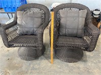 Wicker Swivel Chairs