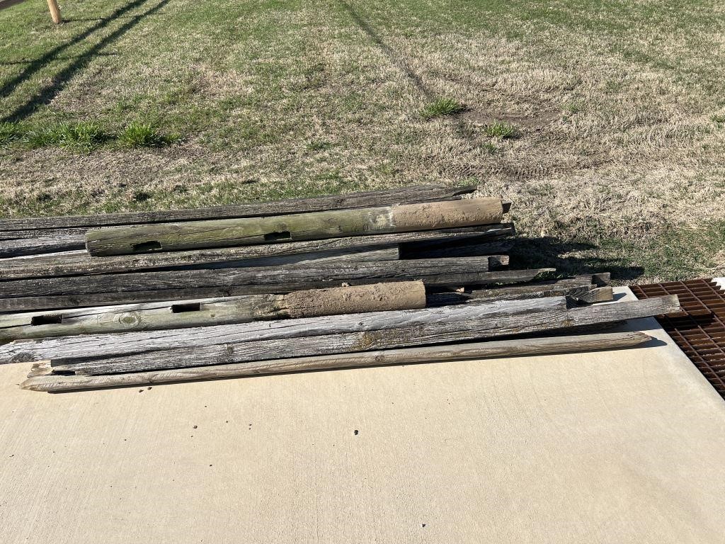 Wood fence posts & rails, 8' sections for 104'