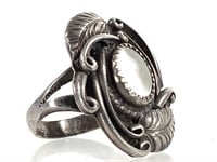 Sterling MOP Ring 6.5g TW Artist Stamped
