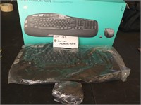 Logitech Comfort Wave Keyboard & Mouse