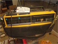 Vintage Magnavox Boombox - Radio Plays