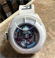 2015 Hasbro Yo-Kai Toy Watch with 1 Disk