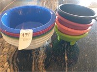Salsa Bowls / Plastic Bowls