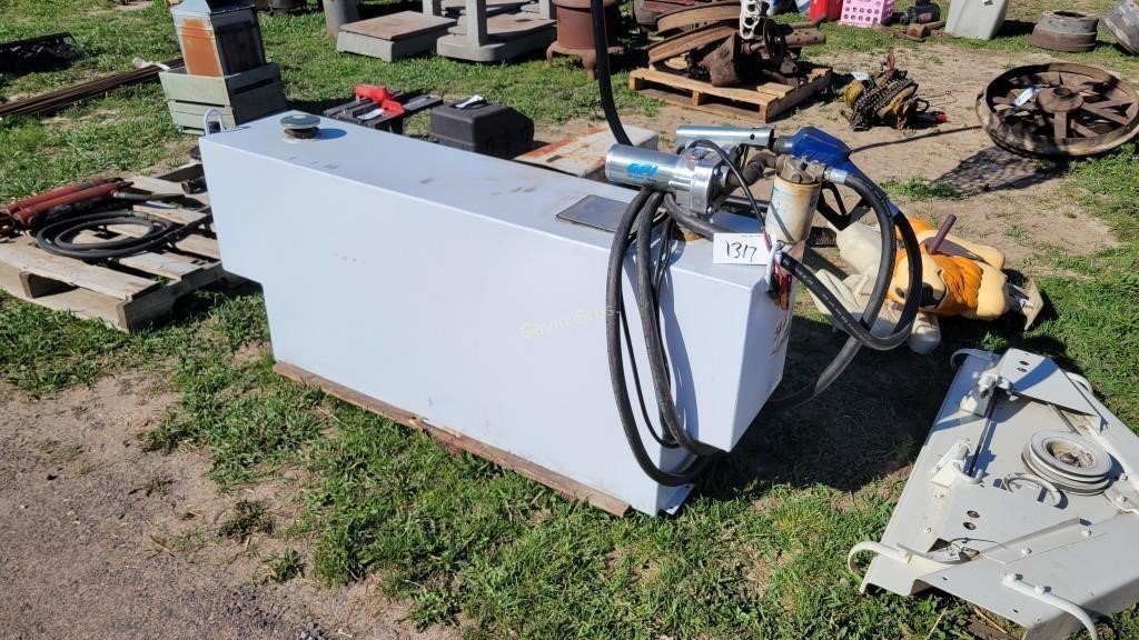 100 Gallon Truck Fuel Tank with Pump