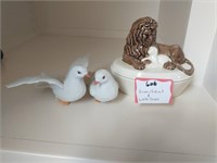 Lion / Lamb Trinket Box & White Doves