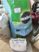Miracle Grow & Scotts Grass Seed