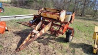 International 2 Row Wide Corn Planter