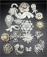 Great Selection of Rhinestone Brooches- Lot of 20