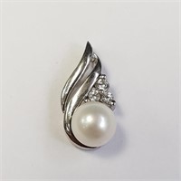 Silver Fresh Water Pearl 18"  Necklace