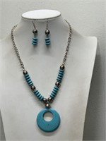 TURQUOISE NECKLACE & PIERCED EARING SET