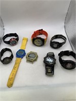 WATCH LOT OF 8-INCLUDES SIMPSONS & SPORT