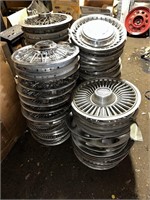 LARGE LOT OF ASSORTED HUB CAPS SUCH AS
