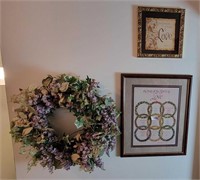 24" Wreath And Love Themed Pictures