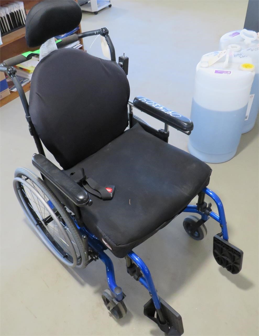 KI Mobility Focus CR Motoized Wheelchair