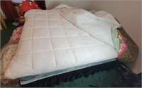 Queen Mattress & Boxsprings