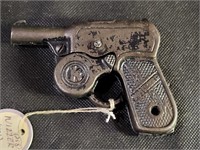 Kilgore 'Whizzer' Cap Gun - Note