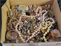 VTG Costume Jewelry Necklaces & More