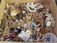 VTG Costume Jewelry Earrings, Necklaces & More