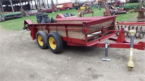 small manure spreader -bed is10'Lx4'Wx19"D
