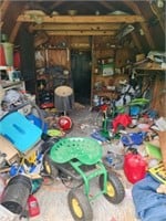 CONTENTS OF 2-ROOM SHED