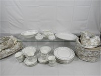 SET OF ROYAL DOULTON ANGELIQUE DISHES: