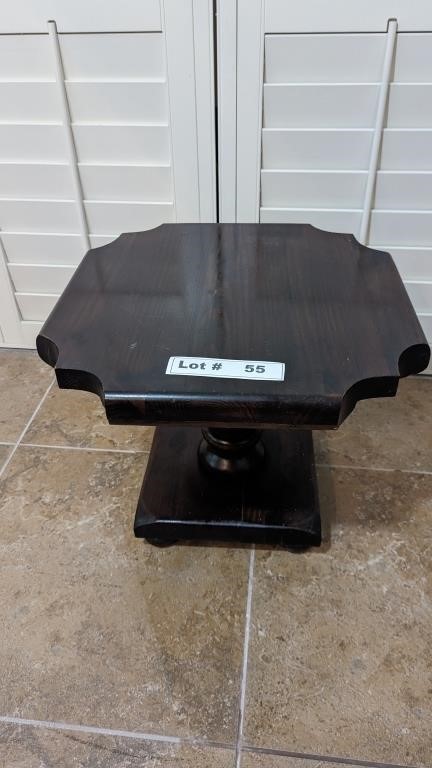 ANTIQUE SOLID WOODEN PEDISTAL TABLE - RESERVE $25