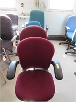 Lot - (2) Blue & (2) Red Rolling Office Chairs