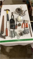 Ga regulator ( untested), hand tools, light