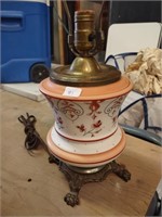 Vintage China Lamp w/Oversized Shade