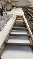 HD Wood Step Ladder 8", 300# Capacity