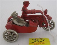 SMALL CAST METAL MOTORCYCLE