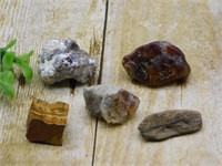 MIXED ROUGH LOT ROCK STONE LAPIDARY SPECIMEN