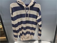 Sweater sz L