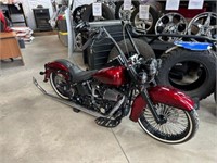 2005 Harley-Davidson Softail Deluxe Motorcycle 5HD