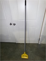 Rubbermaid Mop Handle