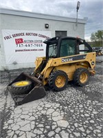 John Deere 317 Skid Loader