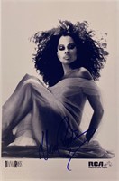 Autograph Diana Rooss Photo