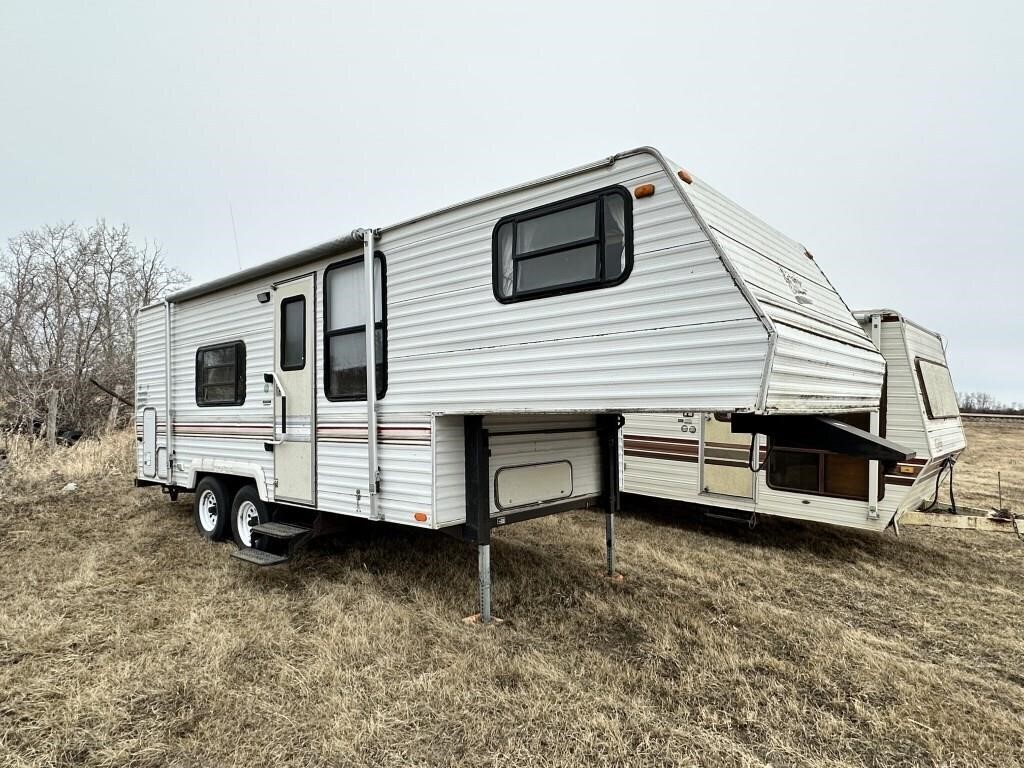 Skyline 24ft 5th Wheel Camper