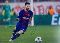 Autograph Lionel Messi Photo