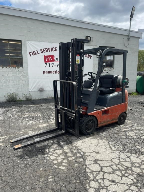 2012 Toyota 3,000 IB LP Forklift