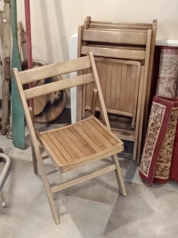 5 vtg wood folding chairs