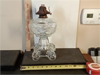 vtg glass oil lamp with scroll pattern