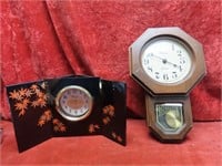 (2)Assorted clocks.