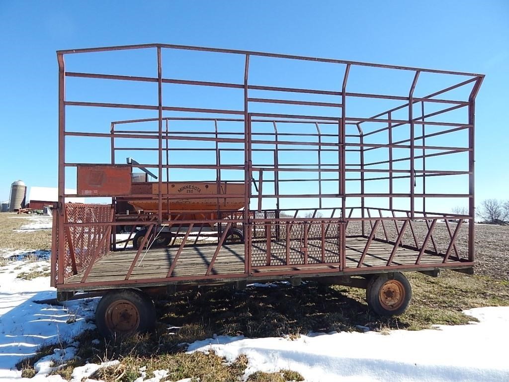 EZ-Trail hay wagon; 9' x 16' plus; good wagon per