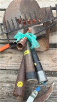 Various vintage yard tools needing eepai