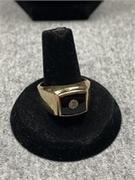 10k Gold Mens Ring with Diamond