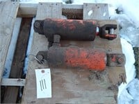 Pair of hydraulic cylinders; approx. 8" stroke