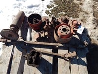Allis Chalmers parts; PTO, pulley wheels, hubs, PT