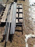 Aluminum ladder and aluminum bracing poles