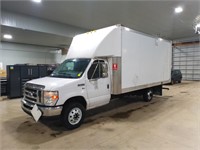 2011 Ford E450 16.5' Van Truck